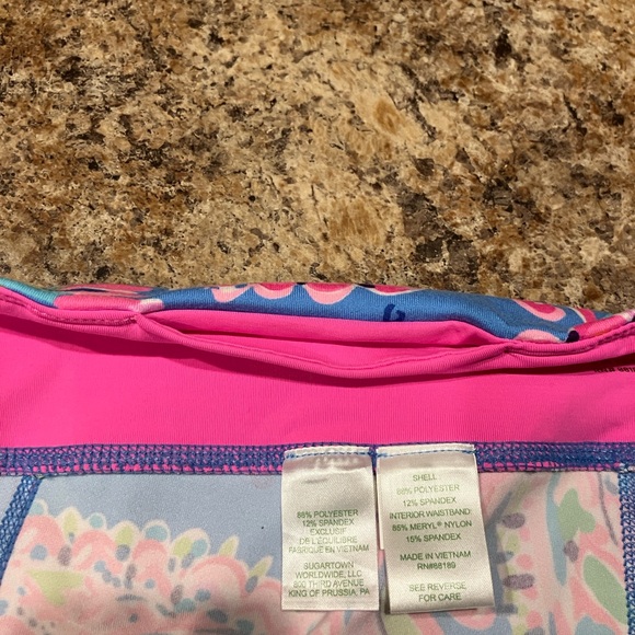 🌴Lilly Pulitzer Luxletic Cropped Leggings XL - Picture 8 of 10